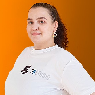 Emilia Glazunova - project manager